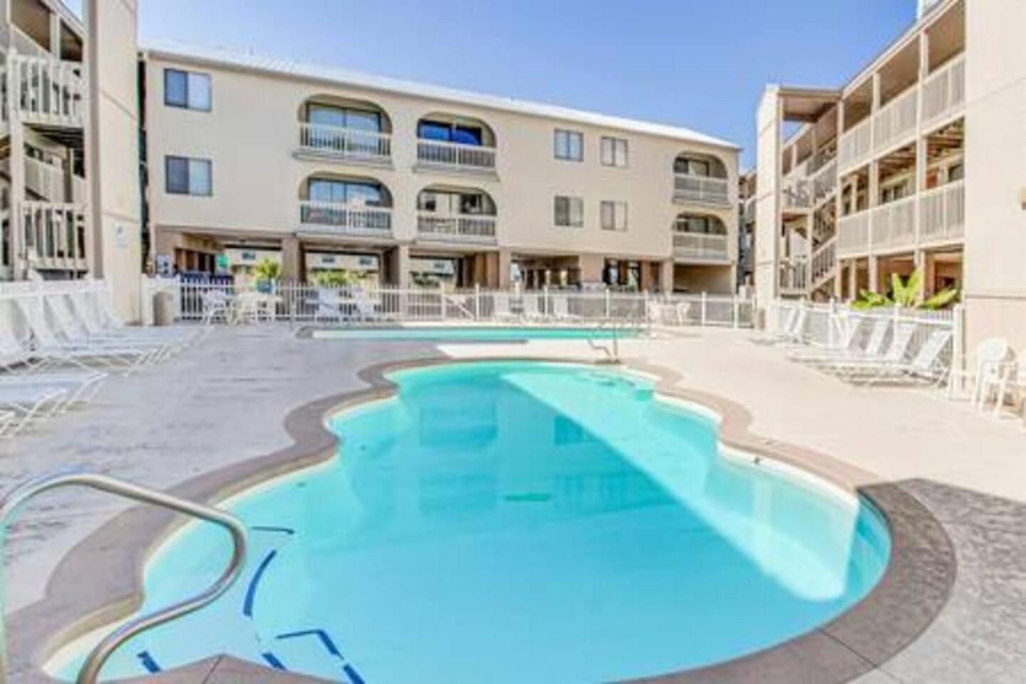 2 Pools-Smart Tvs-Bbq-10Mins To Hangout-Balcony Gulf Shores Exteriér fotografie